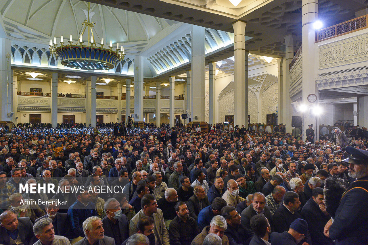 مراسم چهلمین روز شهدای شاهچراغ(ع) با حضور رئیس مجلس