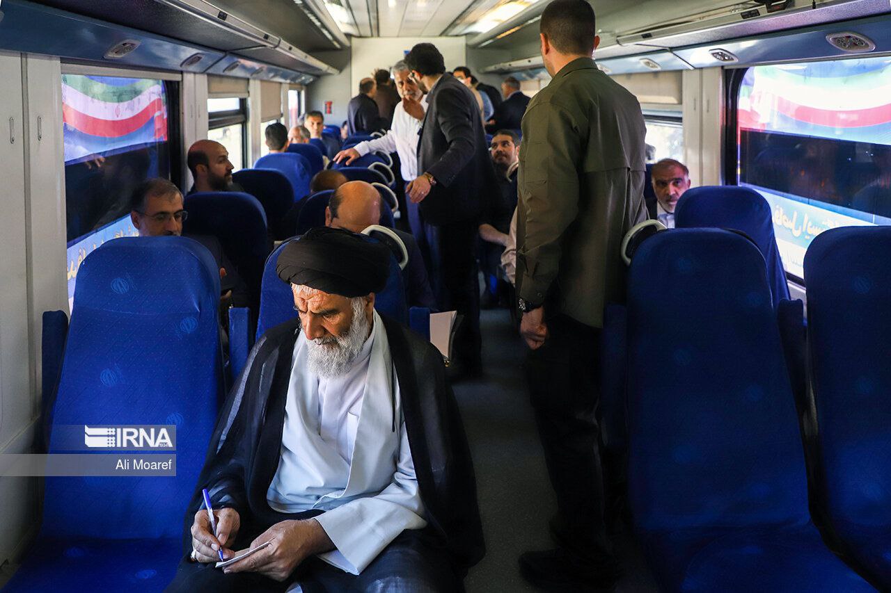 رئیس‌جمهور در جمع کارگران هفت‌تپه و استقبال بی‌نظیر از آیت‌الله رئیسی