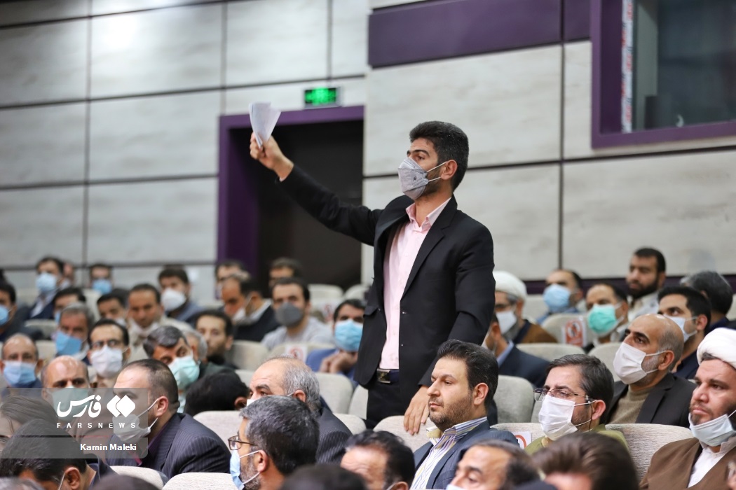 نشست رئیس جمهور با نخبگان و اقشار لرستان