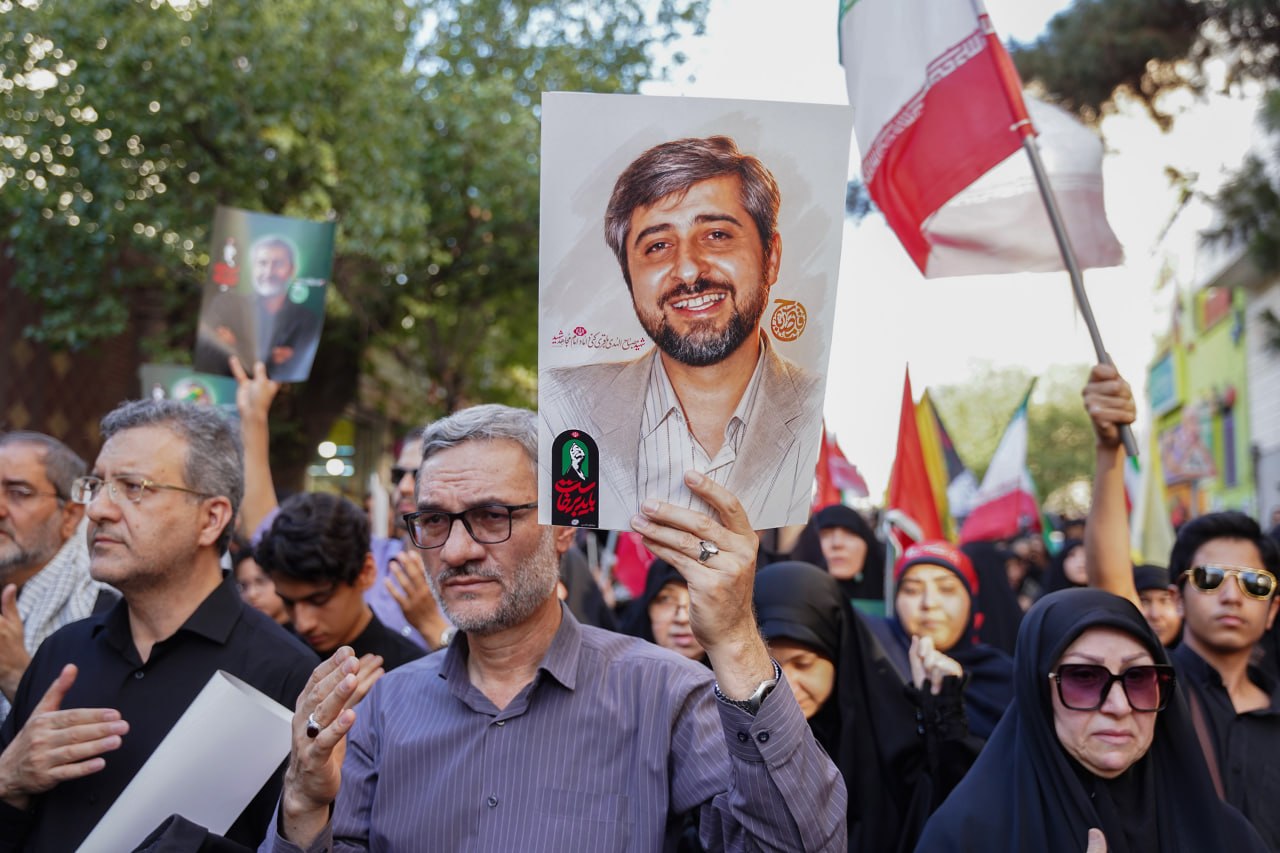 تشییع پیکر داماد رهبر شهید انقلاب