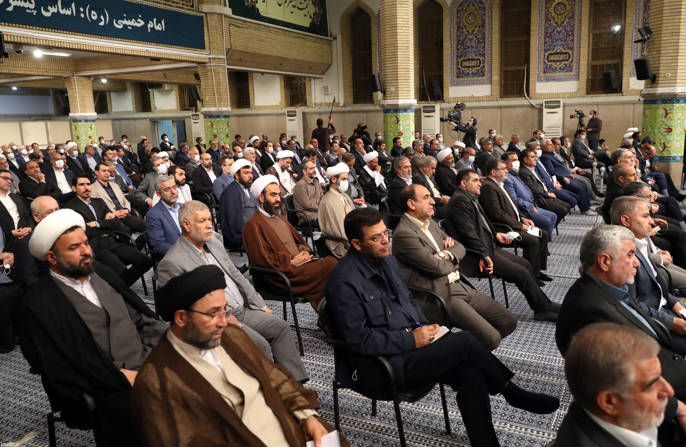 دیدار نمایندگان مجلس با رهبر انقلاب