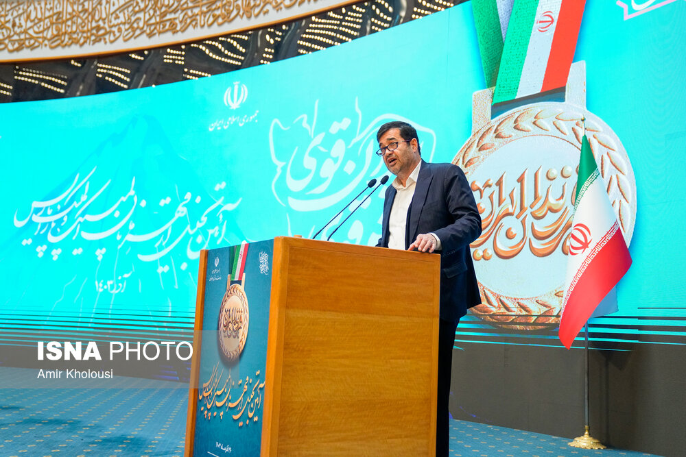 مراسم تجلیل از مدال‌آوران با حضور رئیس جمهور