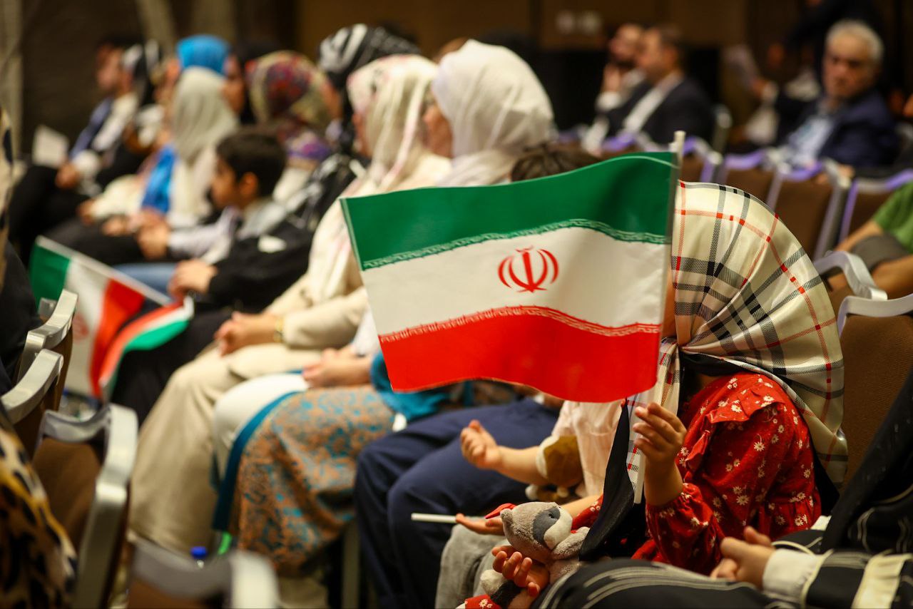 نشست صمیمی باقر قالیباف با ایرانیان خارج از کشور