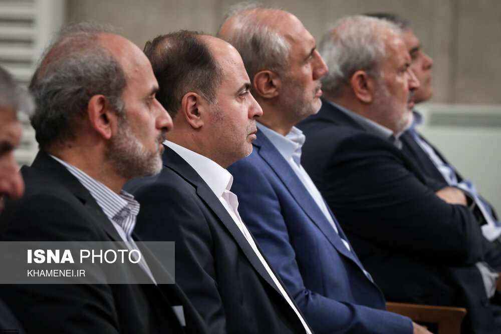 دیدار رئیس‌جمهور و اعضای هیئت دولت با رهبر انقلاب