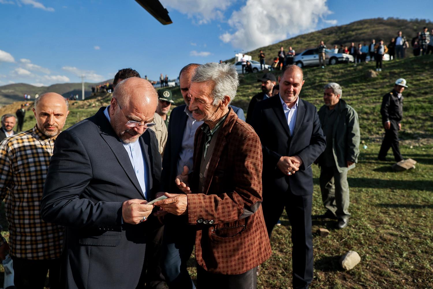 سفر نظارتی قالیباف به شهرستان کلیبر