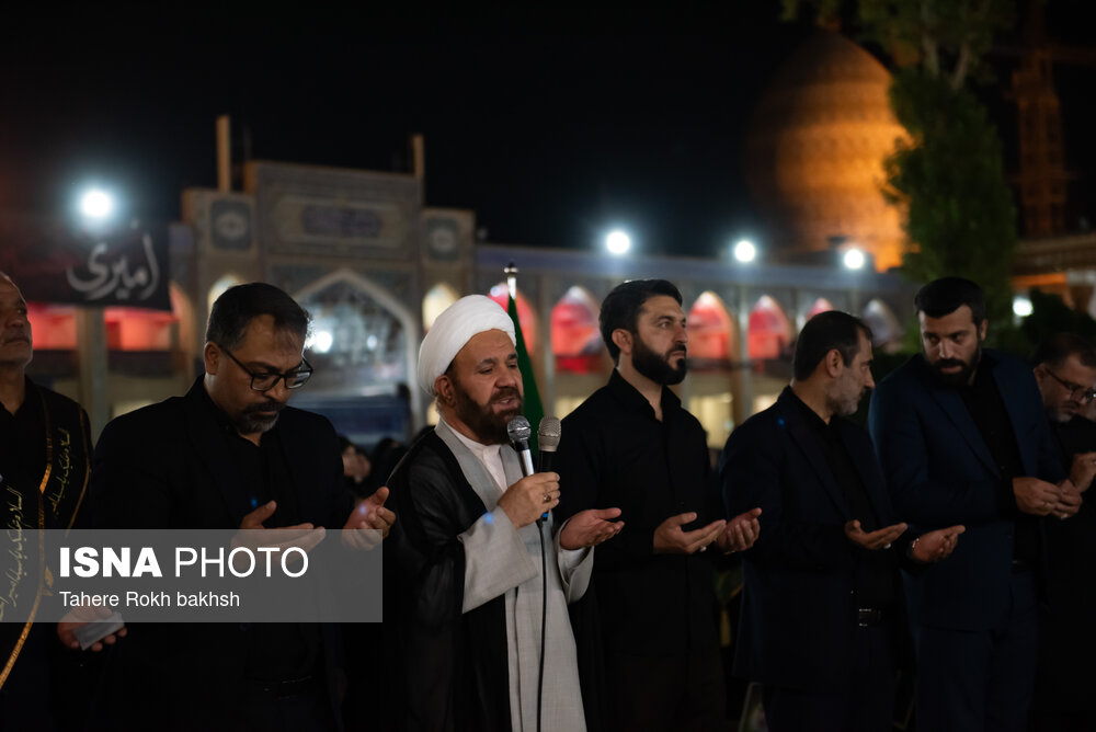 لاله گردانی در سوگ امام رضا(ع) - شاهچراغ