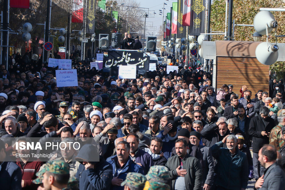 تشییع شهدای گمنام در زنجان