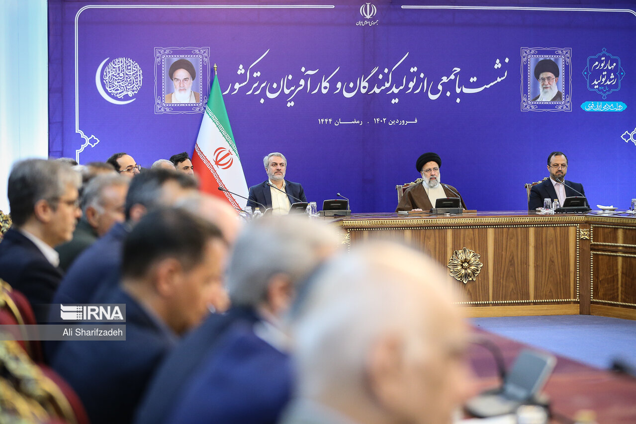 دیدار تولیدکنندگان و کارآفرینان با رئیس جمهور