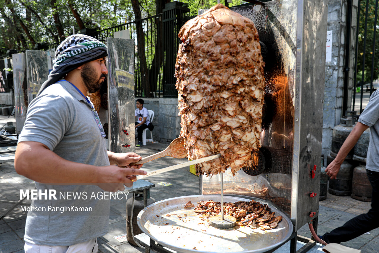 آماده سازی مهمونی کیلومتری عید غدیر