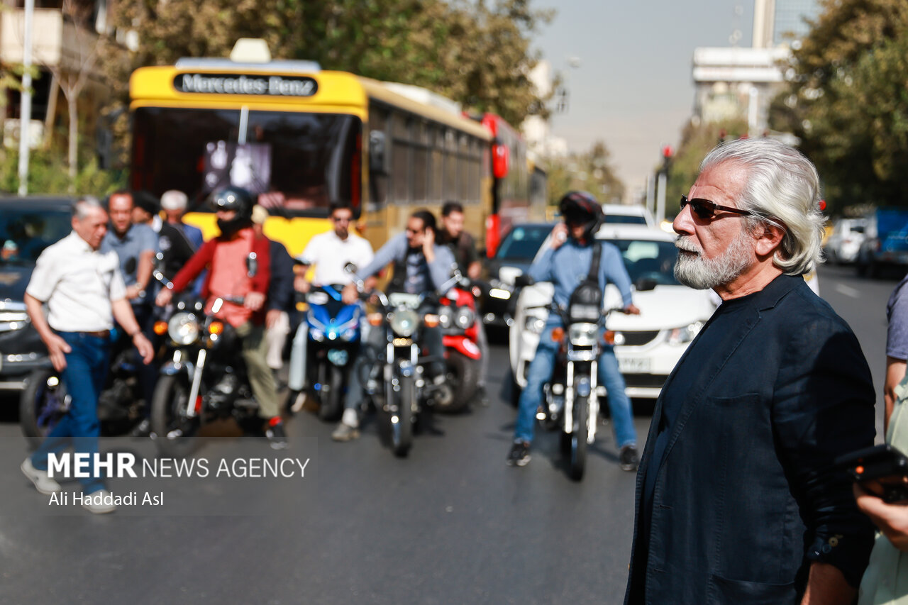 تصاویر مراسم تشییع پیکر ناصر تقوایی