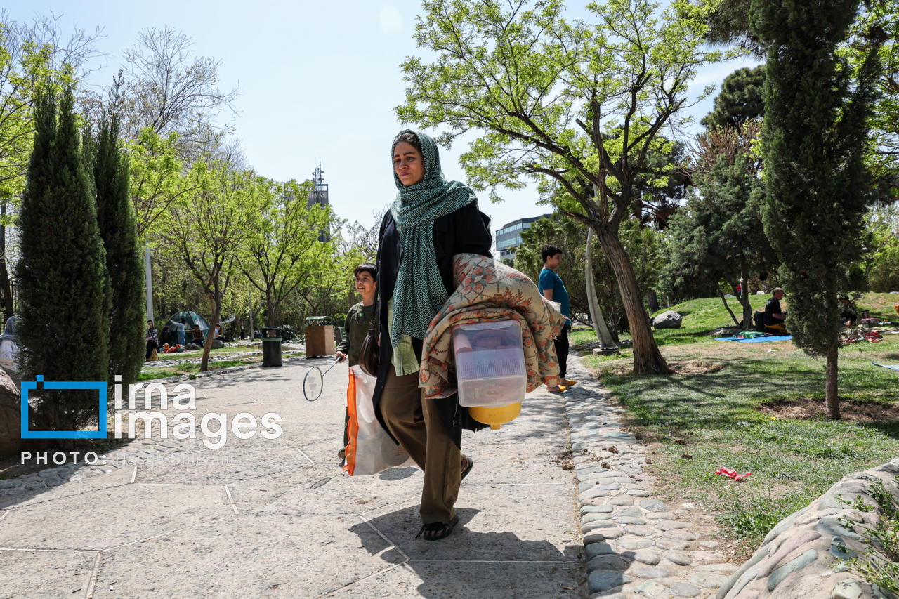 «سیزده‌بدَر» ۱۴۰۴ - پارک لاله