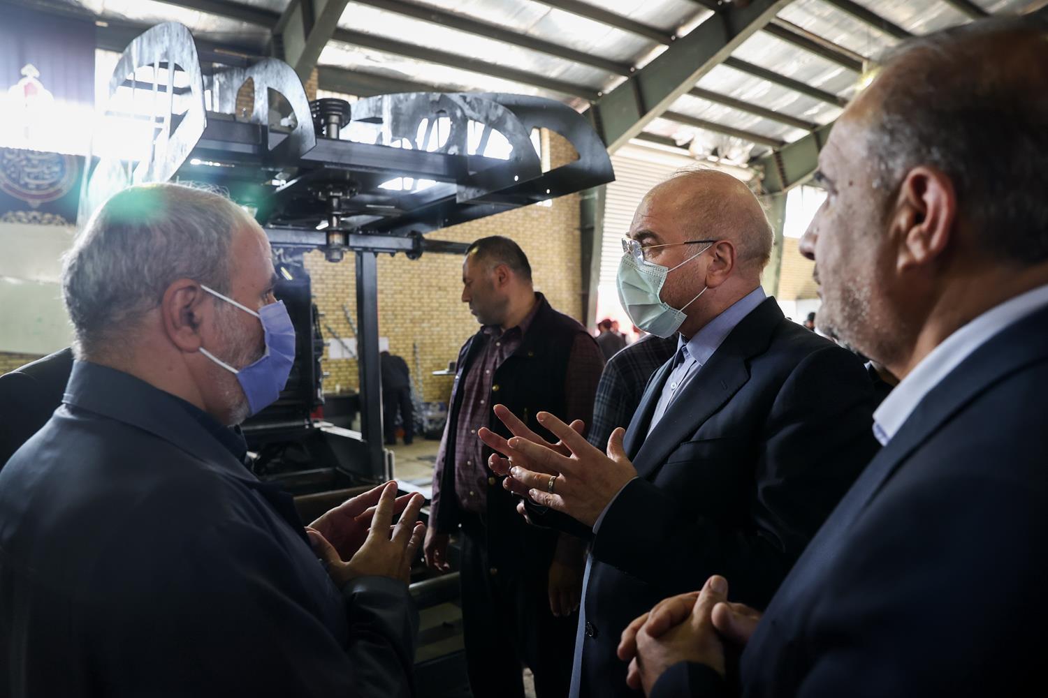 بازدید قالیباف از مرکز نوآوری، فناوری و علم آفرین پیشران