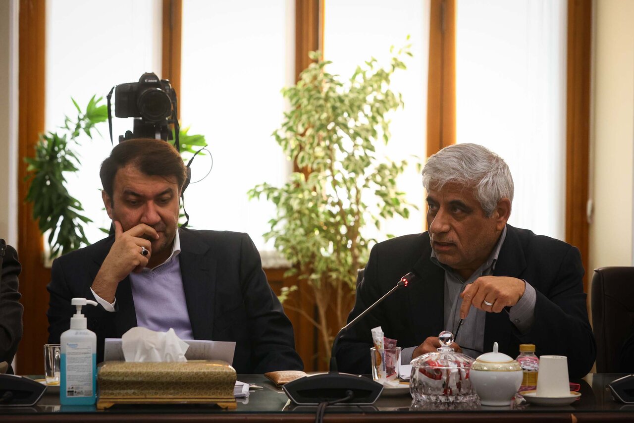 دیدار وزیر علوم و روسای دانشگاه های سراسر کشور با قالیباف