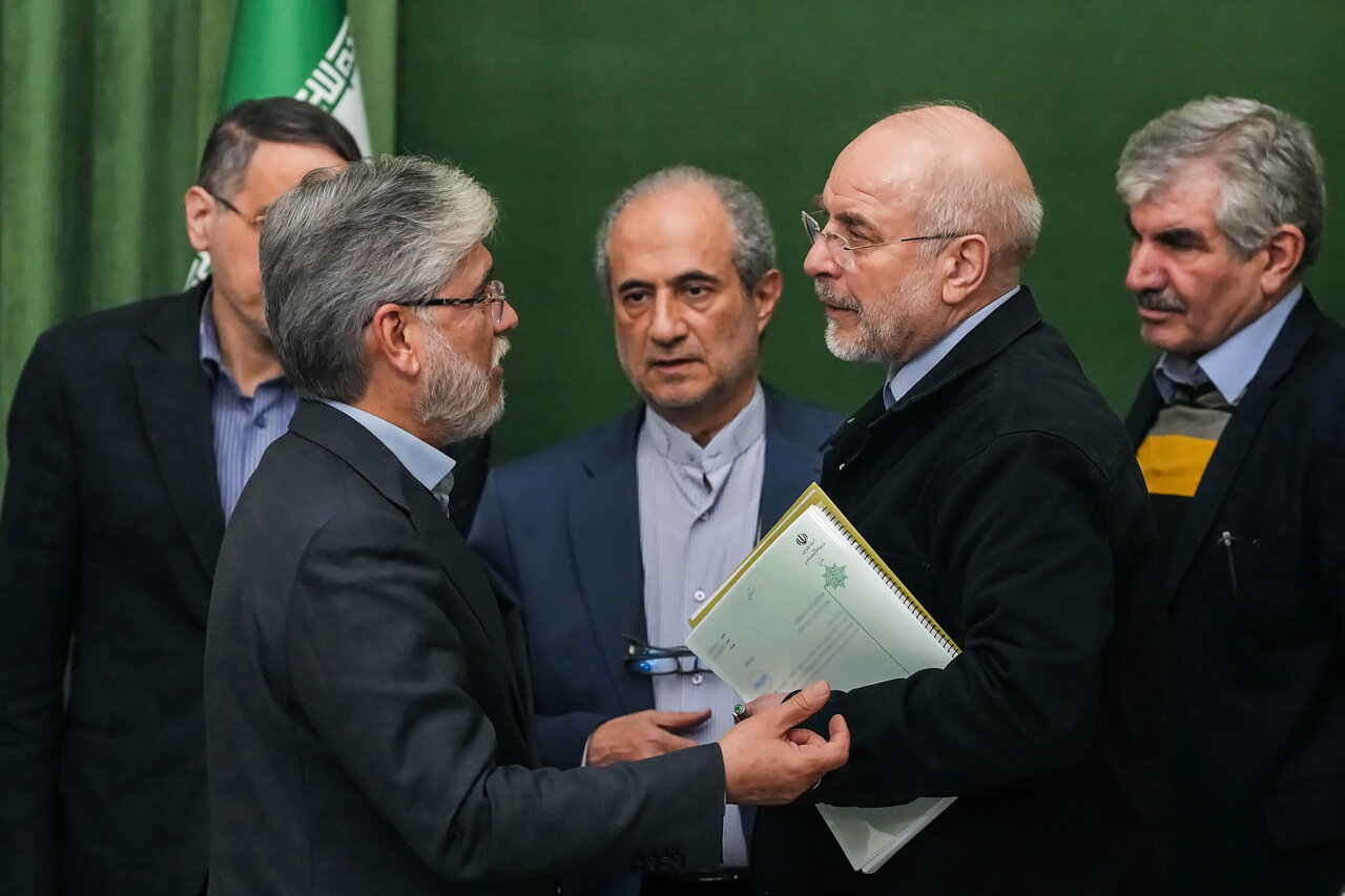 دیدار وزیر علوم و جمعی از رؤسای دانشگاه‌ها با قالیباف