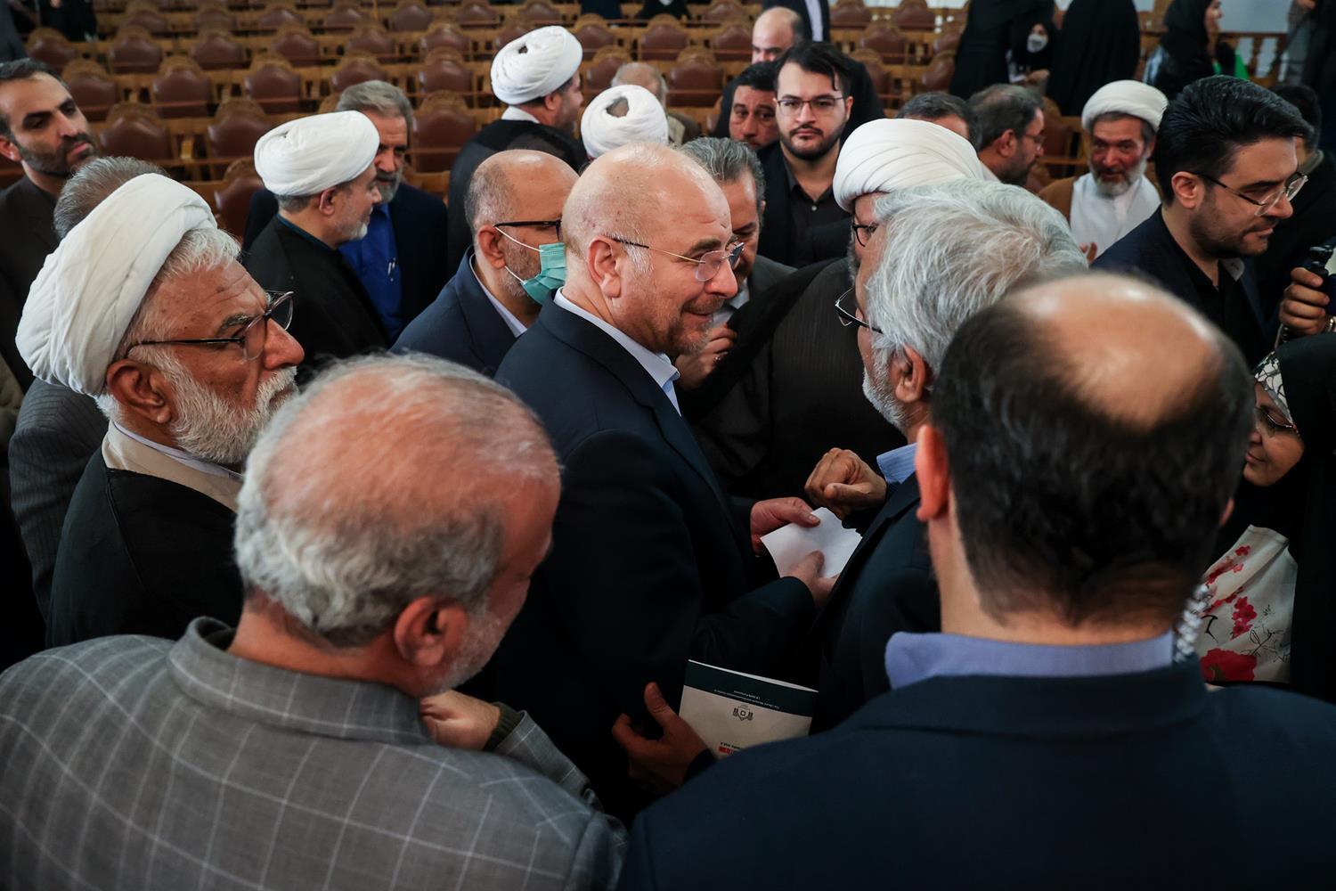 قالیباف در آیین رونمایی از تازه‌های نشر کتابخانه مجلس