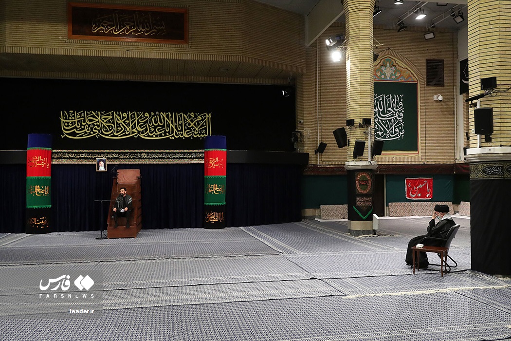 عزاداری شب تاسوعای حسینی با حضور رهبری