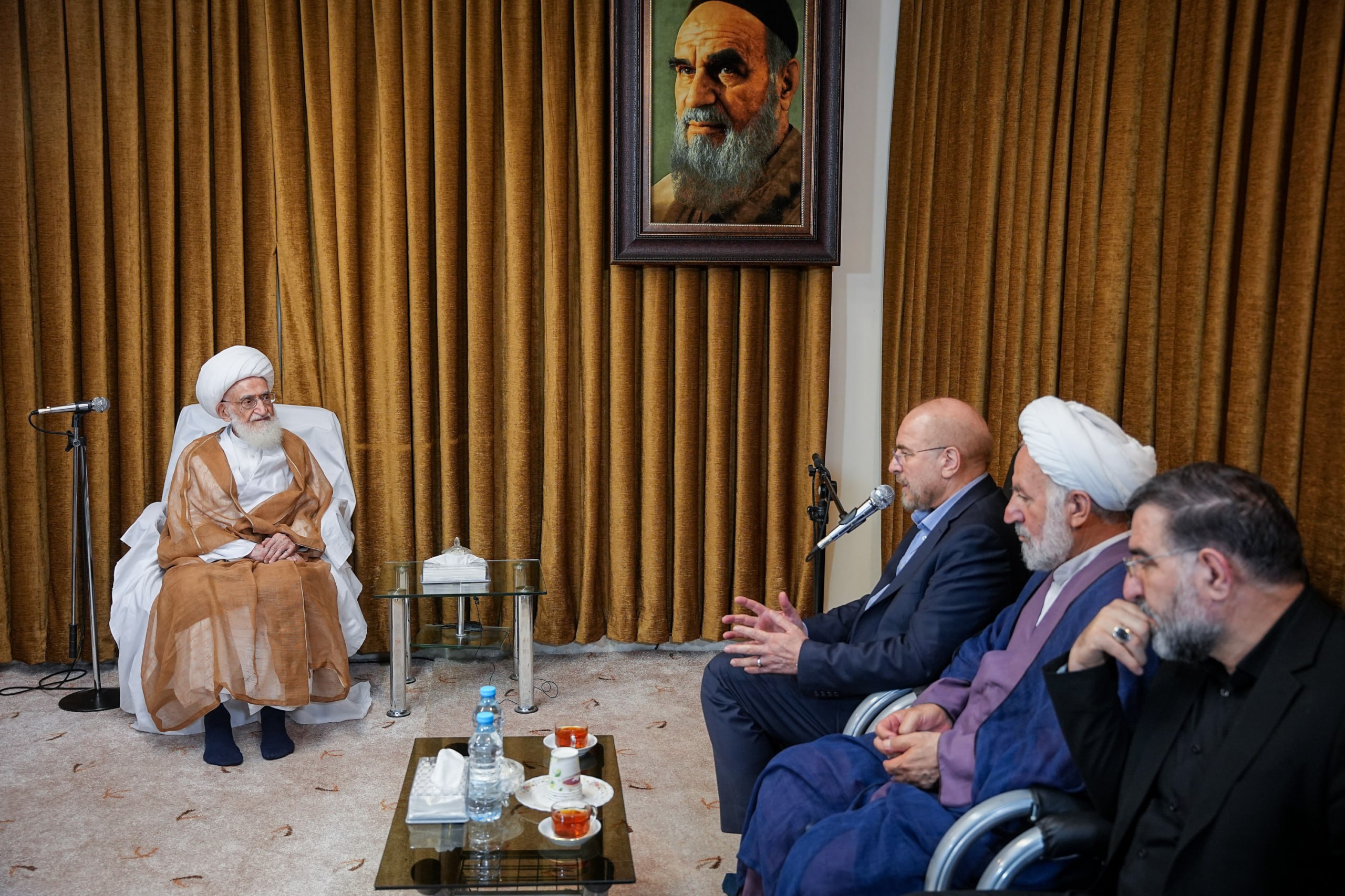 دیدار قالیباف با مراجع عظام تقلید در سفر امروز به شهر مقدس قم