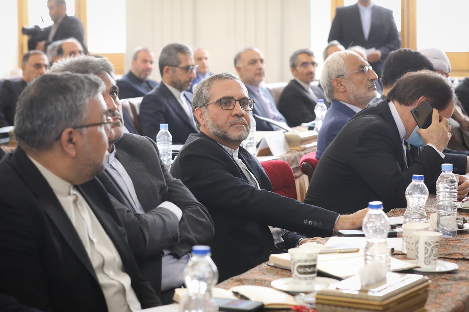 قالیباف در گردهمایی رؤسای نمایندگی های ایران