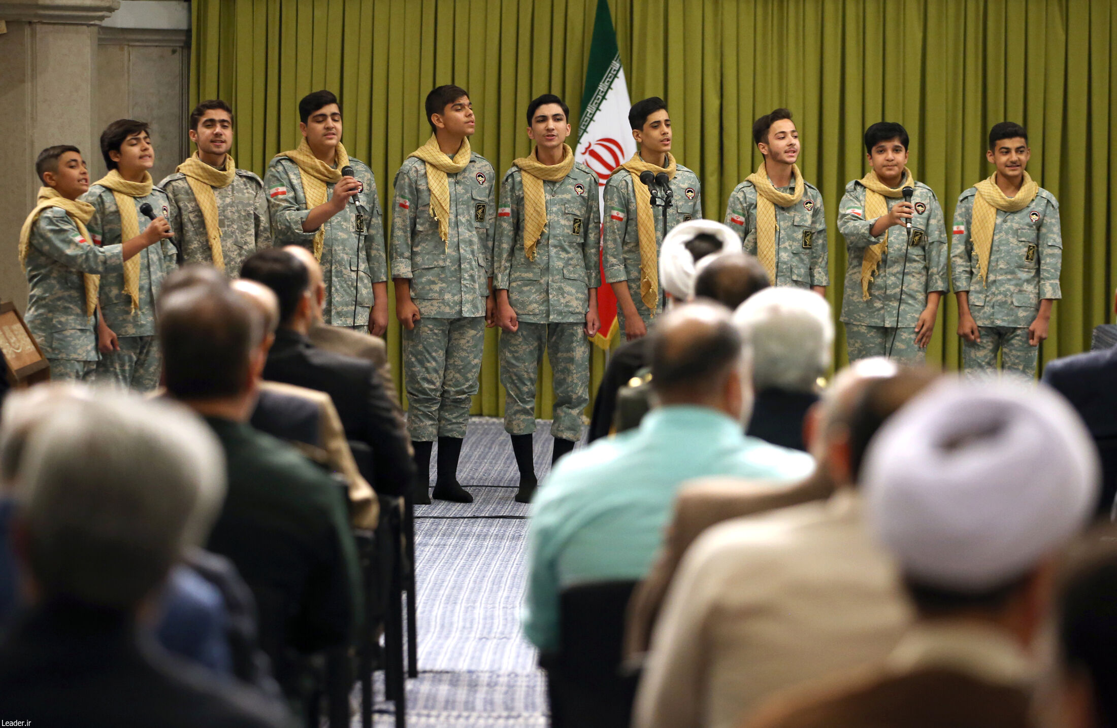 دیدار دست‌اندرکاران کنگره ملی شهدای همدان با رهبر انقلاب