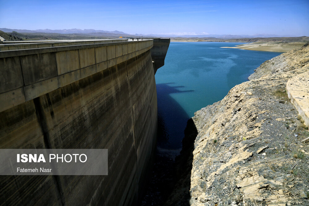 سد زاینده رود