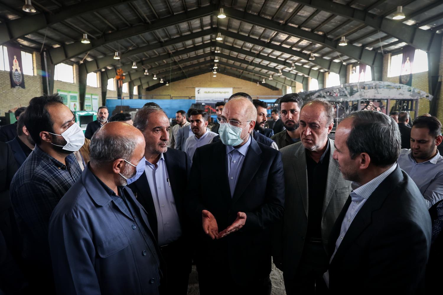 بازدید قالیباف از مرکز نوآوری، فناوری و علم آفرین پیشران