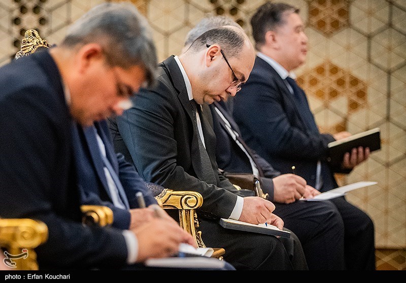  دیدار رئیس مجلس قانونگذاری ازبکستان با قالیباف