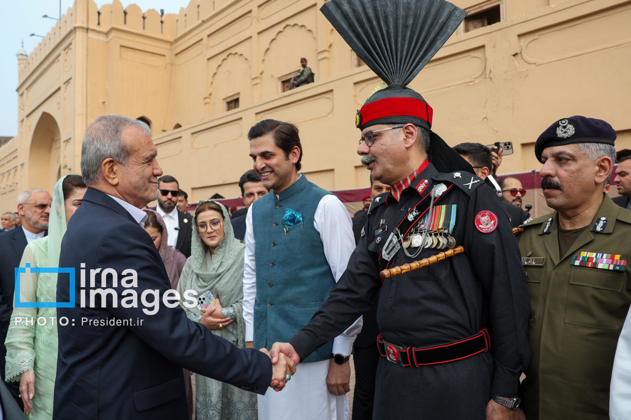 سفر رئیس جمهور به پاکستان