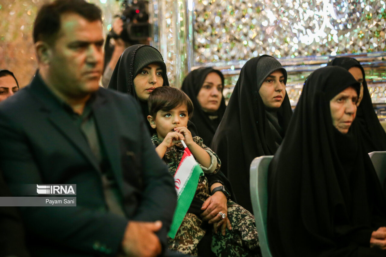 سخنرانی رئیس جمهور در جمع مردم شیراز