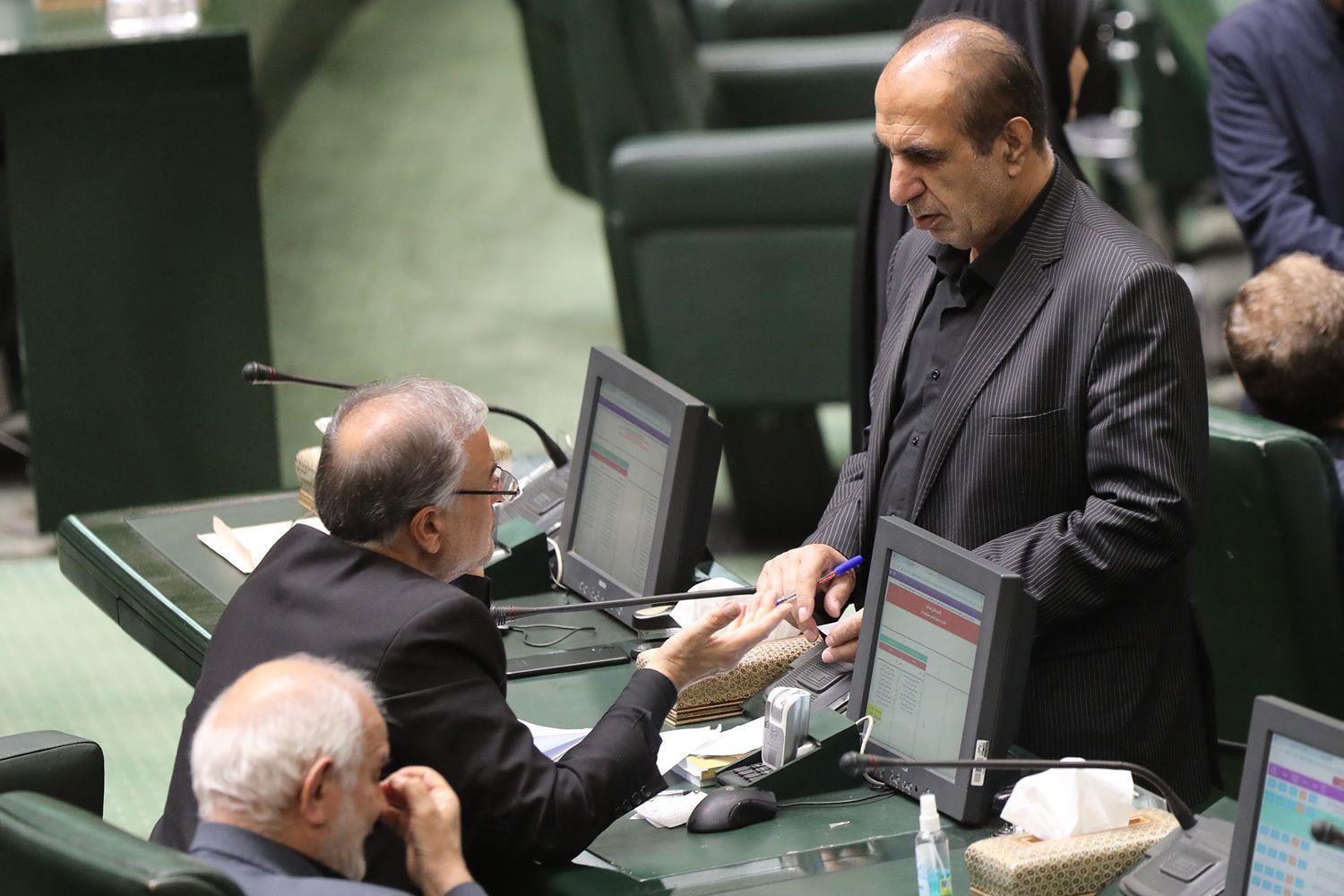 سئوال از وزیر کار در نشست علنی دوم مرداد مجلس