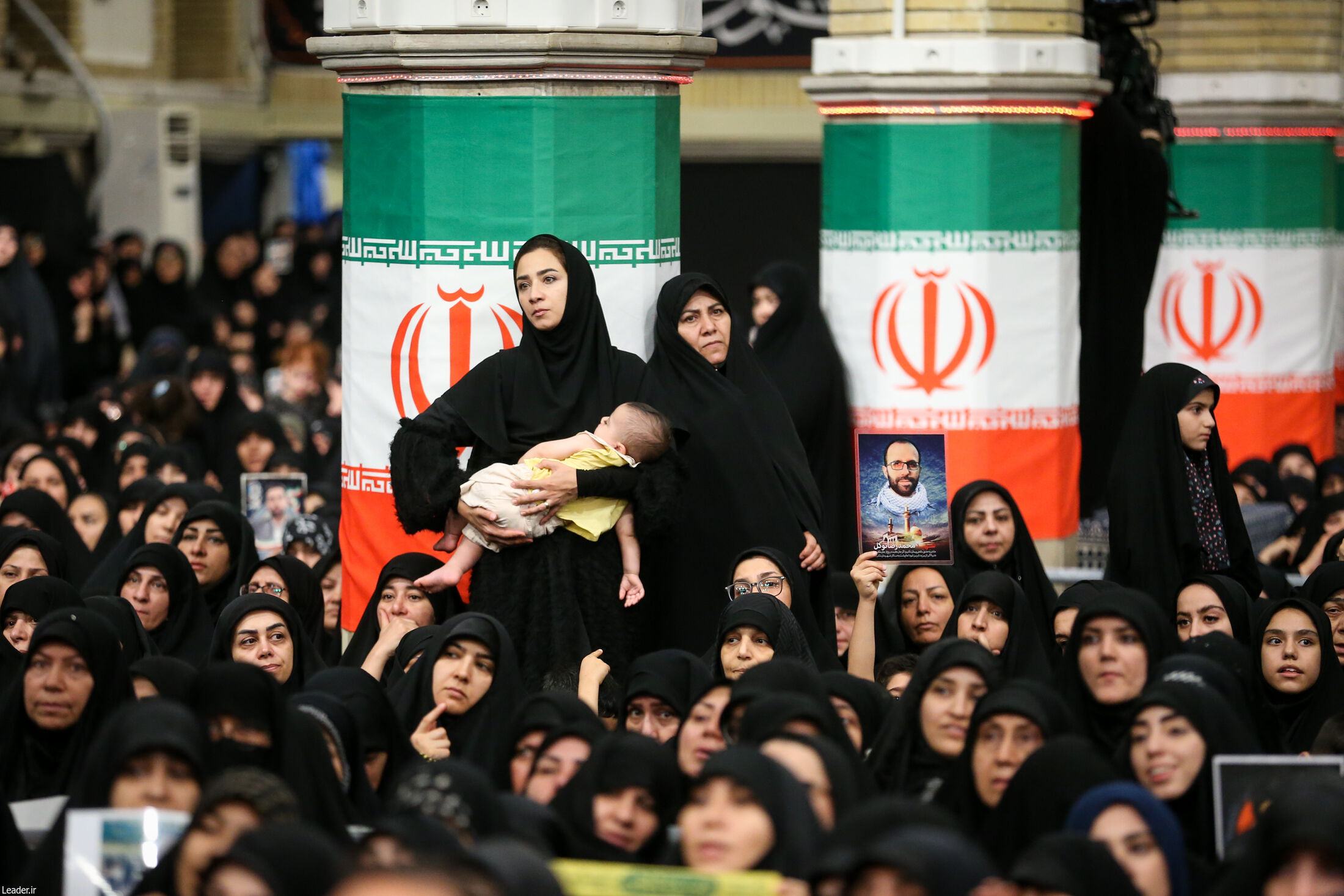 رهبر انقلاب در مراسم بزرگداشت شهدای جنگ تحمیلی