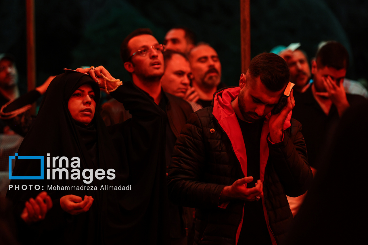 شب بیست و یکم رمضان در بهشت زهرا