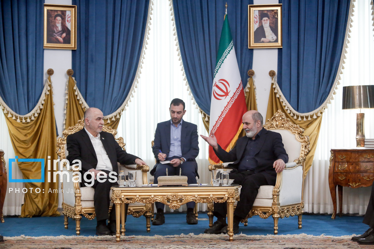 دیدار اعضای شورای رهبری حماس با احمدیان