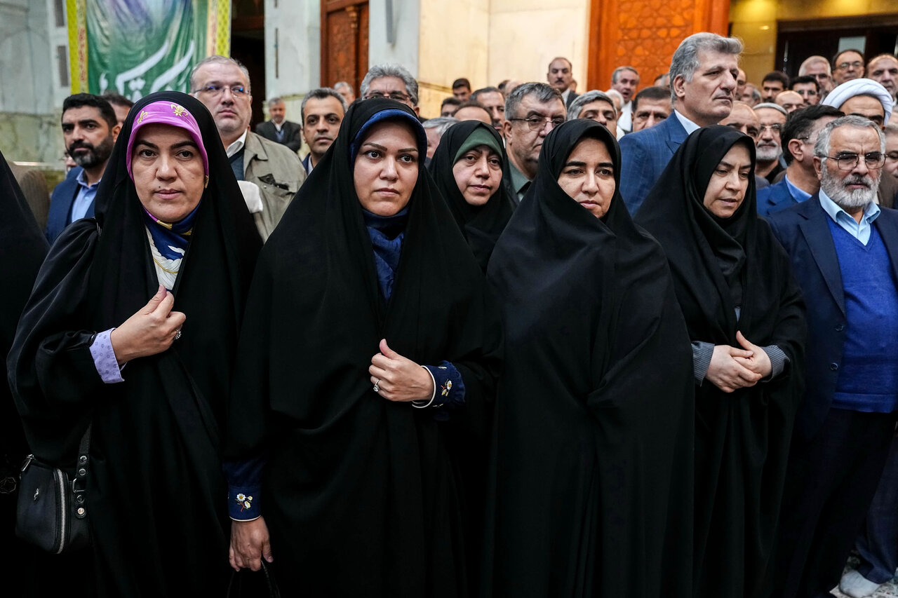 تجدید میثاق رئیس مجلس و نمایندگان با آرمان‌های امام(ره)