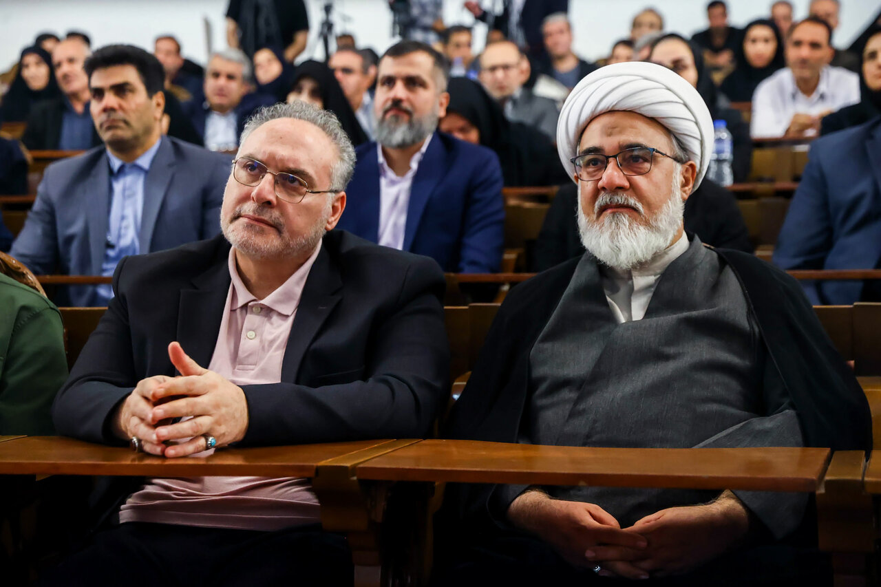 آئین گرامیداشت روز کتاب و کتابخوانی با حضور قالیباف