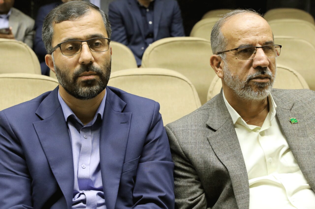 مراسم گرامیداشت درگذشت فرزند نماینده مردم لردگان در مجلس