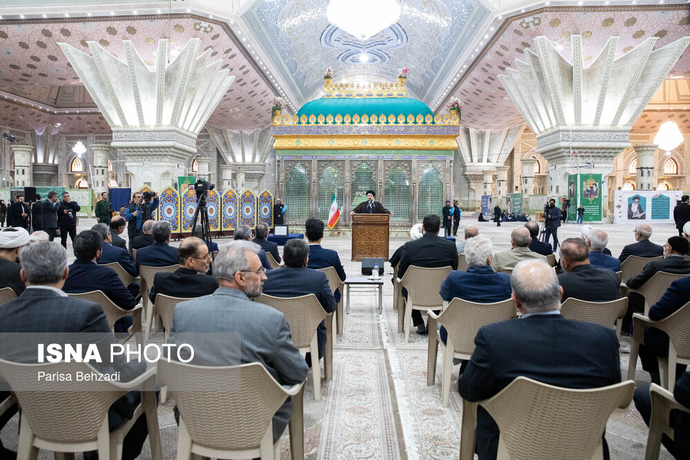 تجدید میثاق رئیس و اعضای مجمع تشخیص با آرمان‌های امام راحل