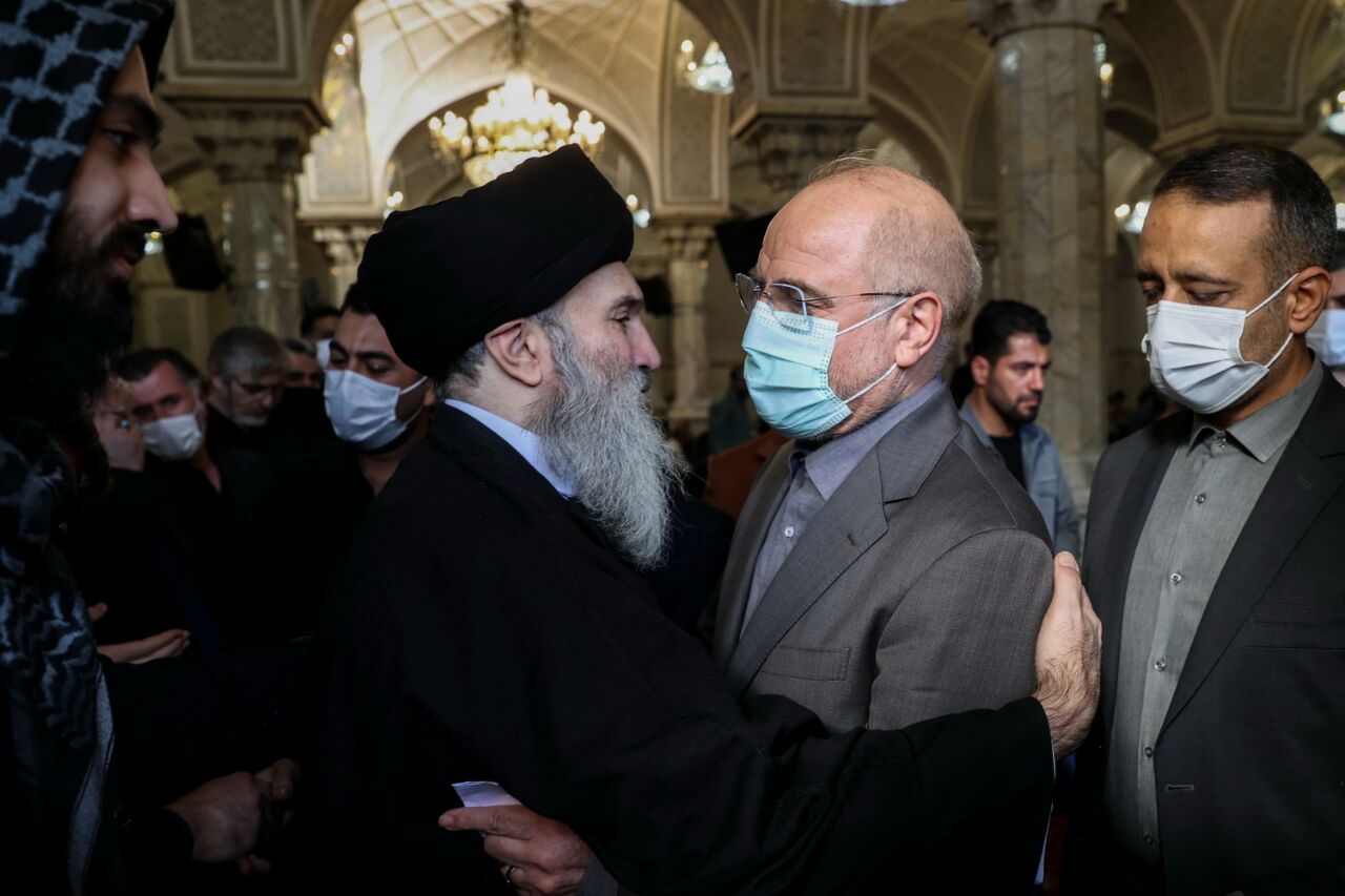  مراسم ترحیم حضرت آیت‌الله فاطمی‌نیا