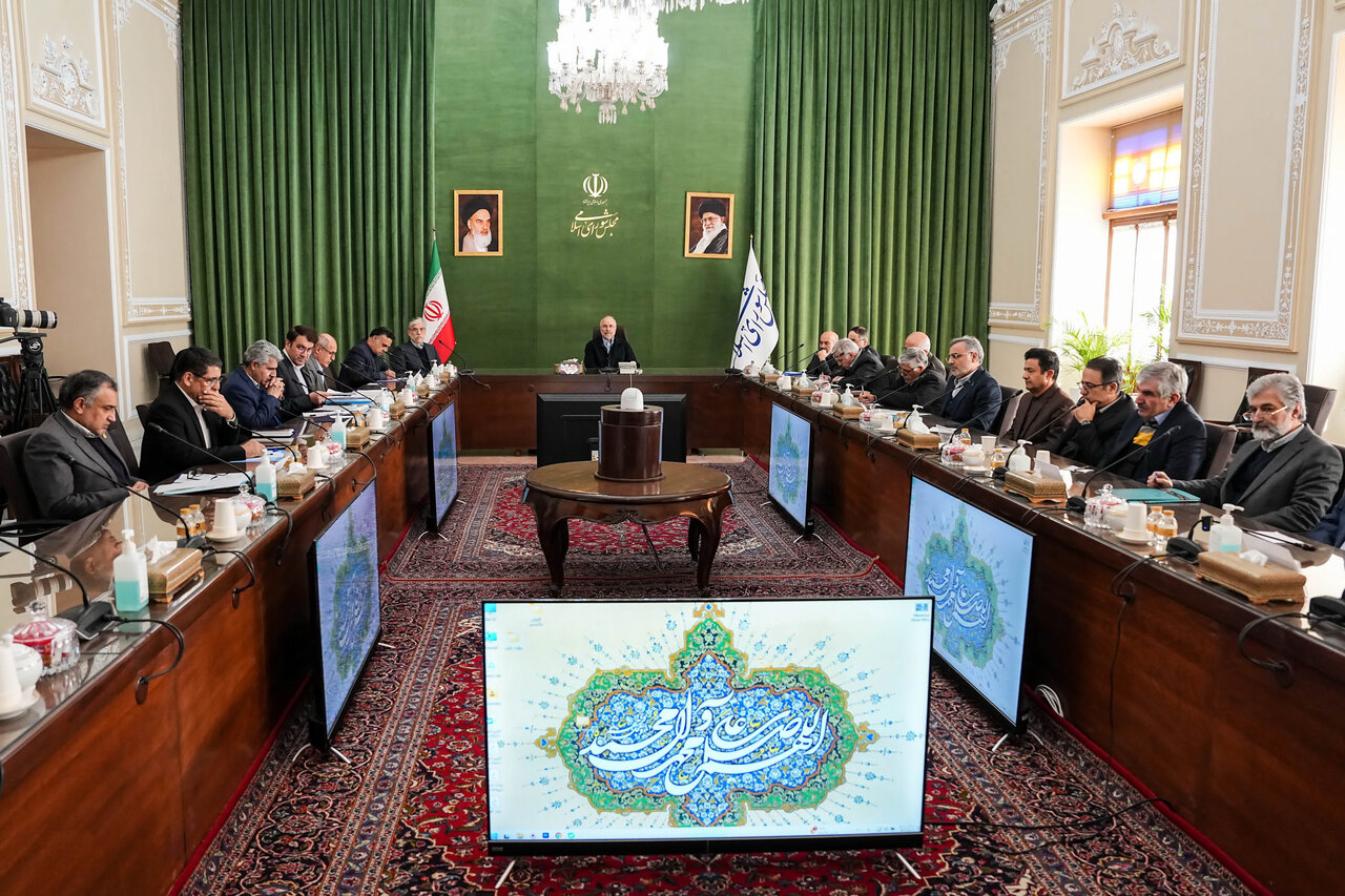 دیدار وزیر علوم و جمعی از رؤسای دانشگاه‌ها با قالیباف