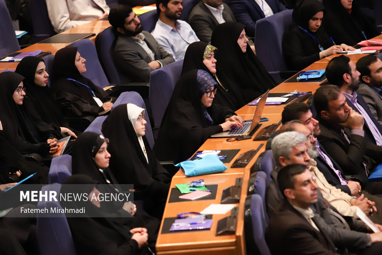 قالیباف در همایش بین‌المللی علوم انسانی اسلامی