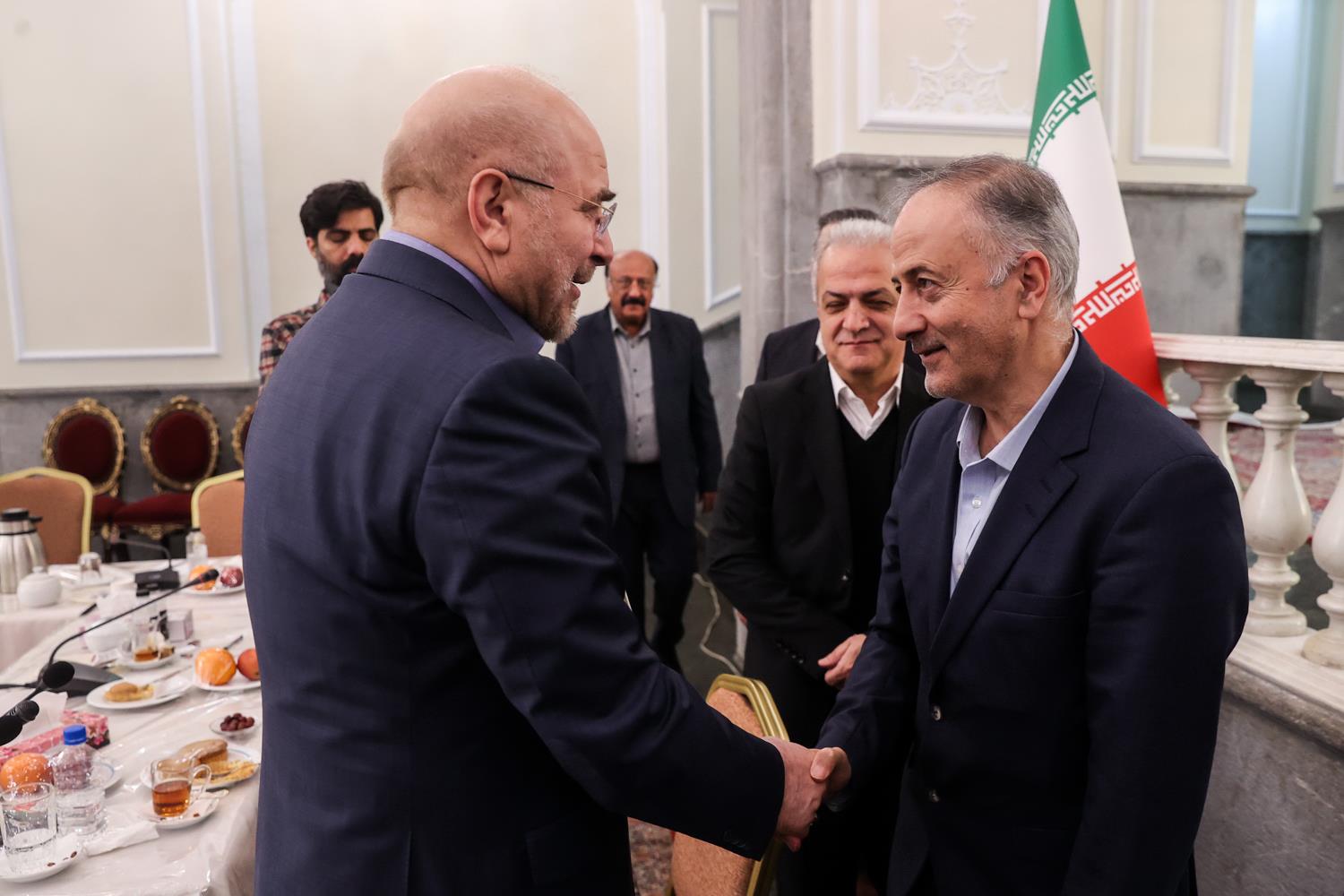 تصاویر دیدار اعضای تشکل‌های مهندسی با قالیباف