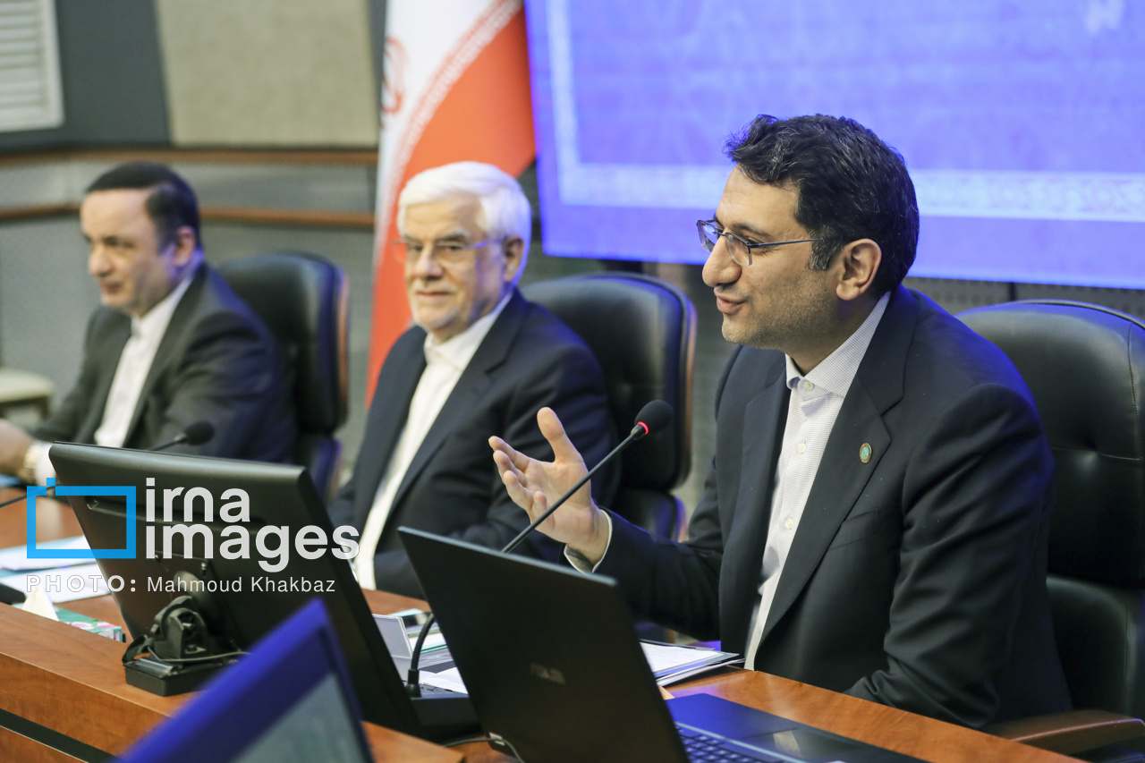 هم‌اندیشی فعالان اقتصادی با حضور معاون اول