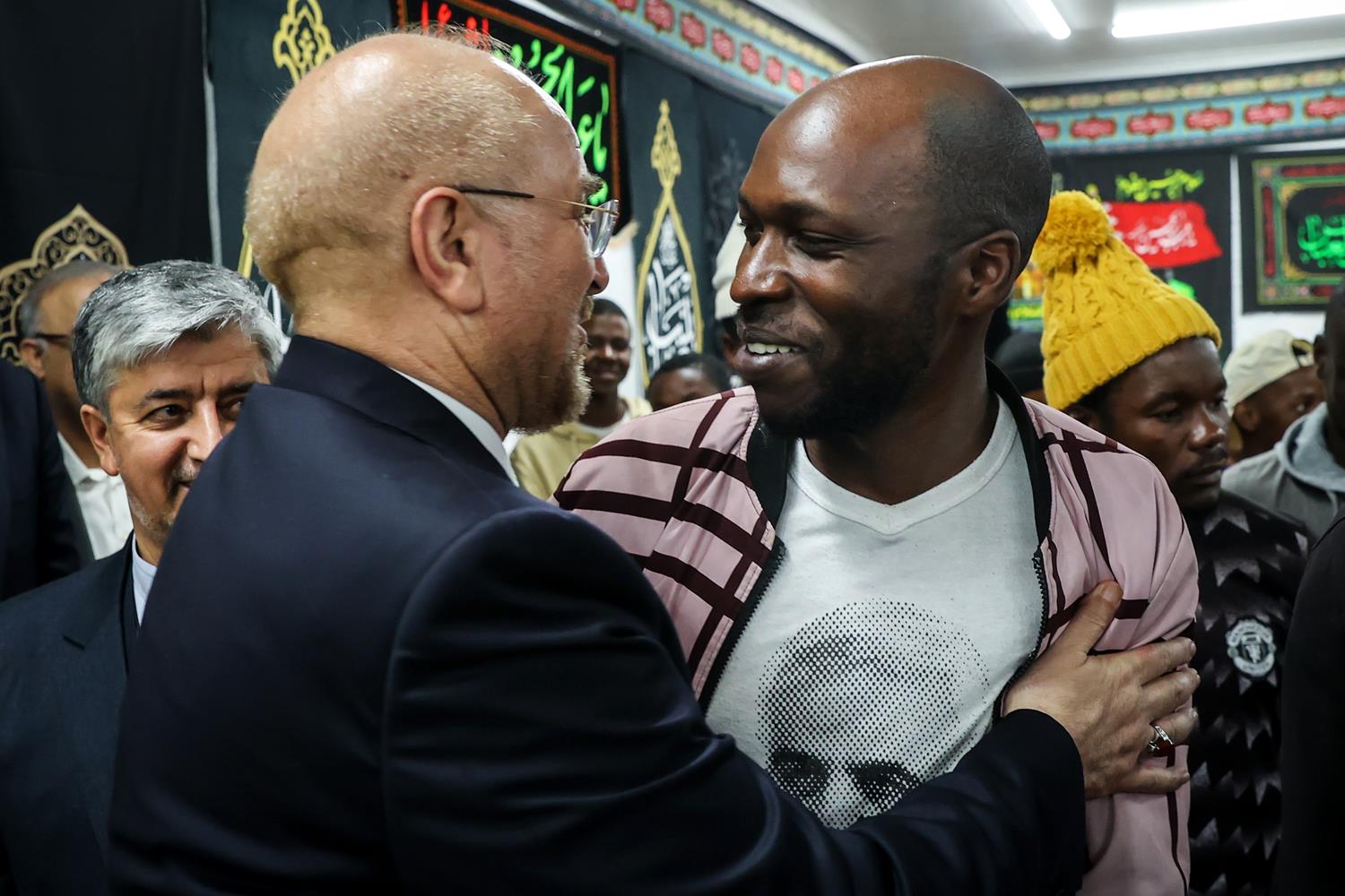 حضور قالیباف در جمع صمیمانه شیعیان آفریقای جنوبی