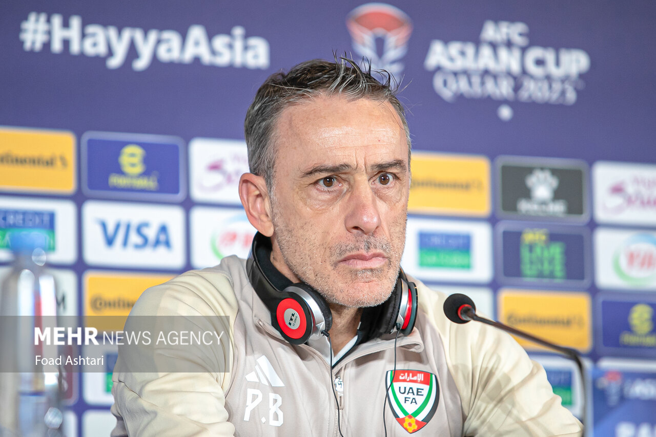 نشست خبری سرمربی‌های فوتبال ایران و امارات
