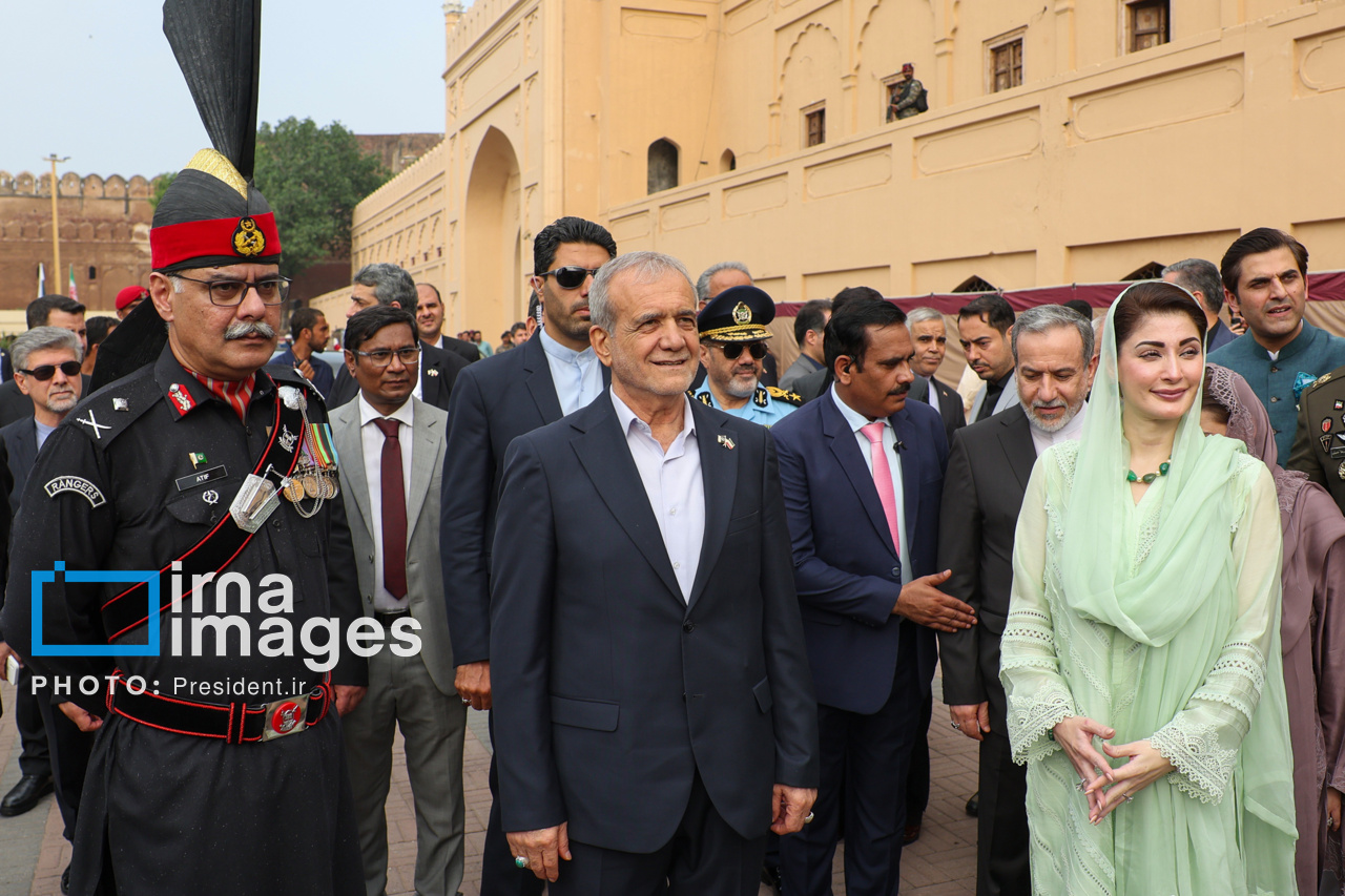سفر رئیس جمهور به پاکستان