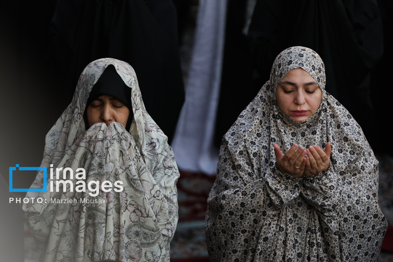 اقامه نماز باران - امامزاده صالح (ع)