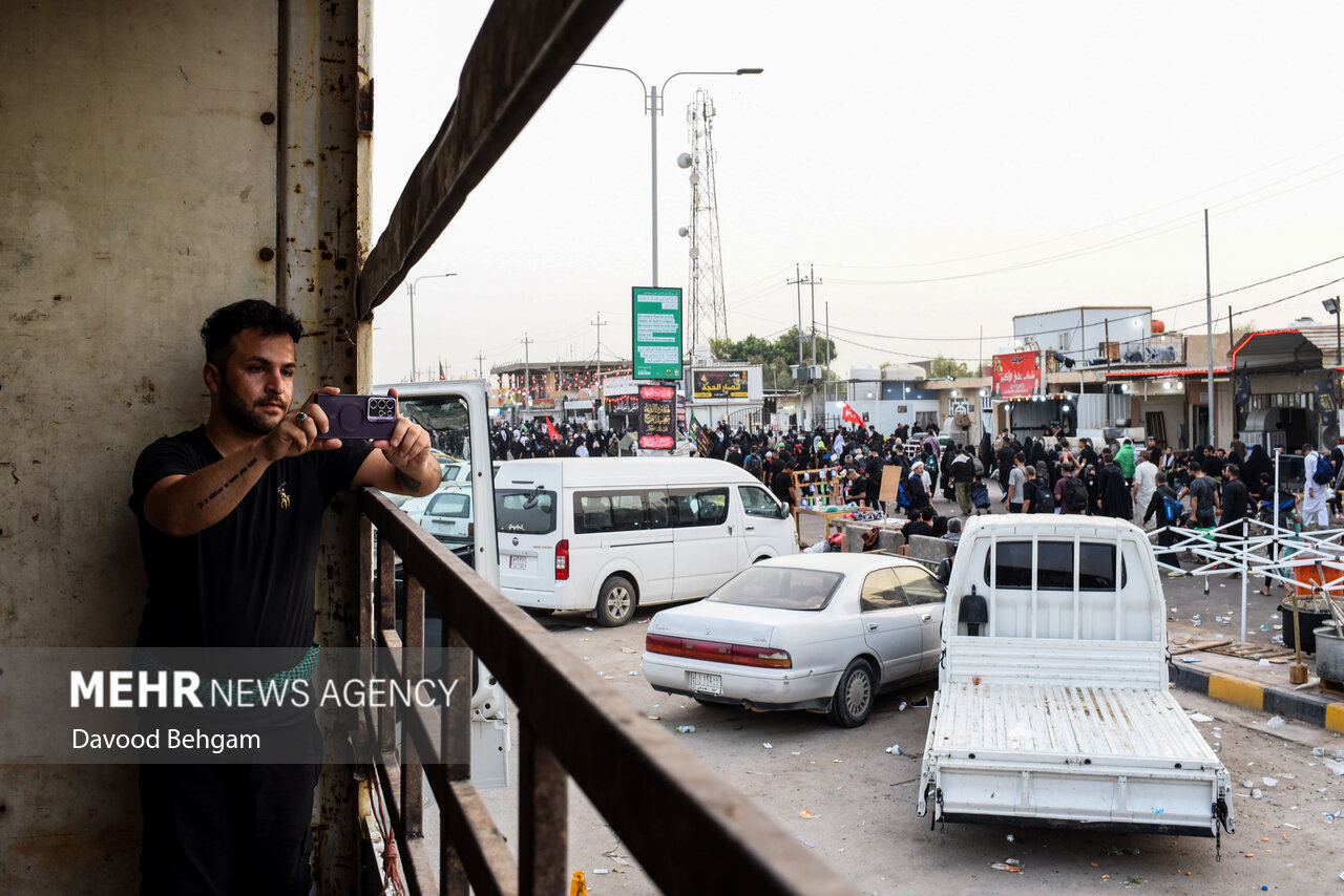 پیاده‌روی اربعین در طریق الحسین (ع)