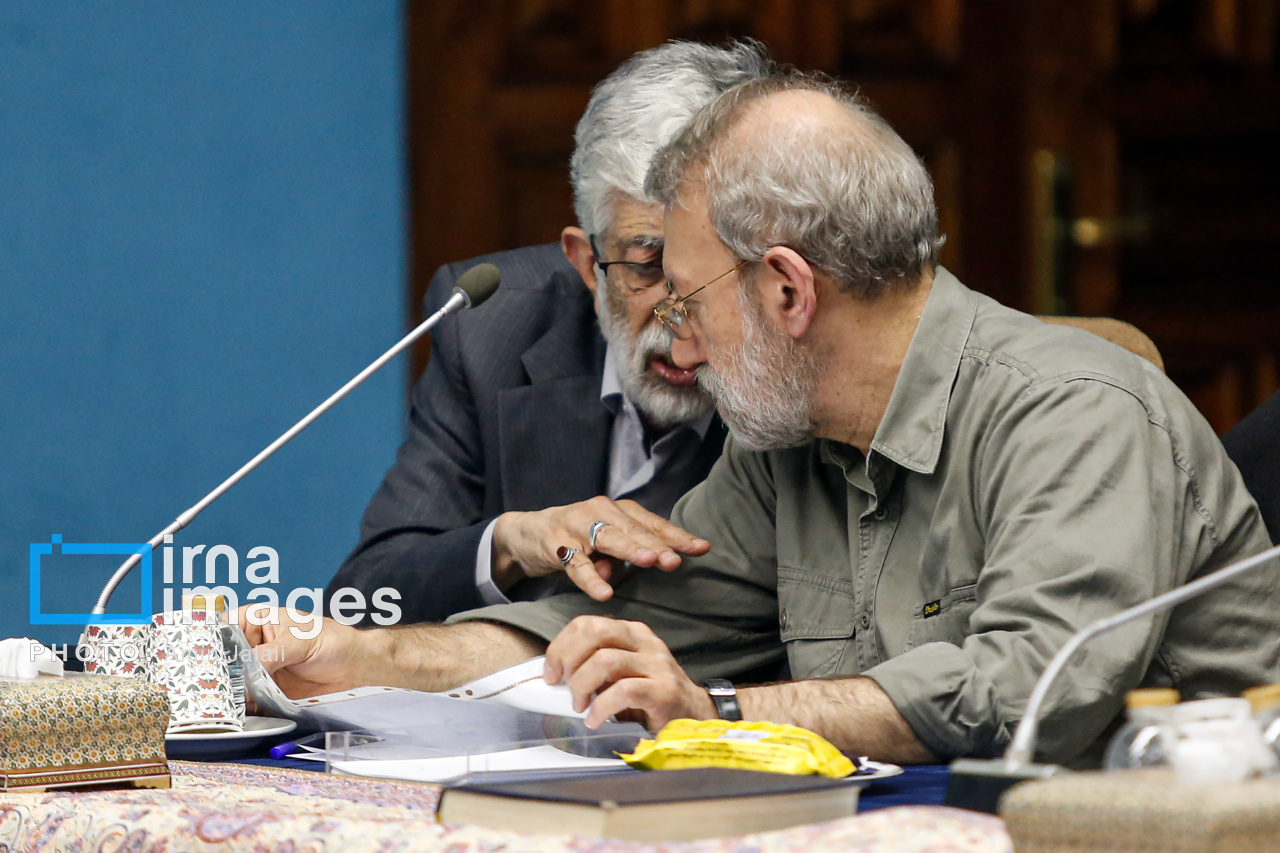 جلسه شورای عالی انقلاب فرهنگی