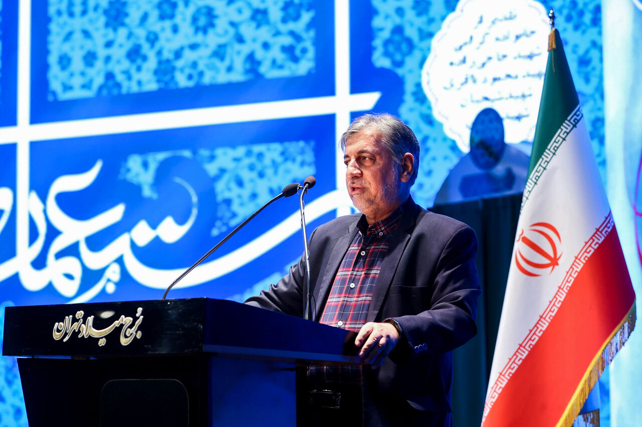  آیین رونمایی از مجموعه ۳۰ جلدی استعمارشناسی ایرانی با حضور قالیباف