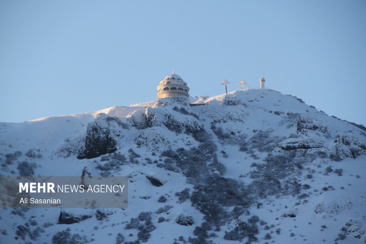 بارش برف در گردنه حیران