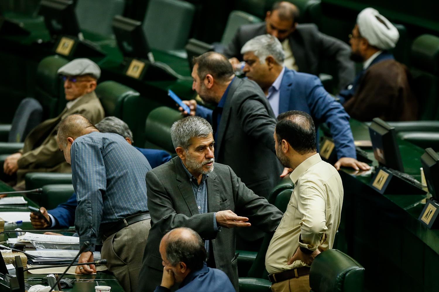 نوبت عصر صحن علنی مجلس ۱۷ اردیبهشت ماه ۱۴۰۲